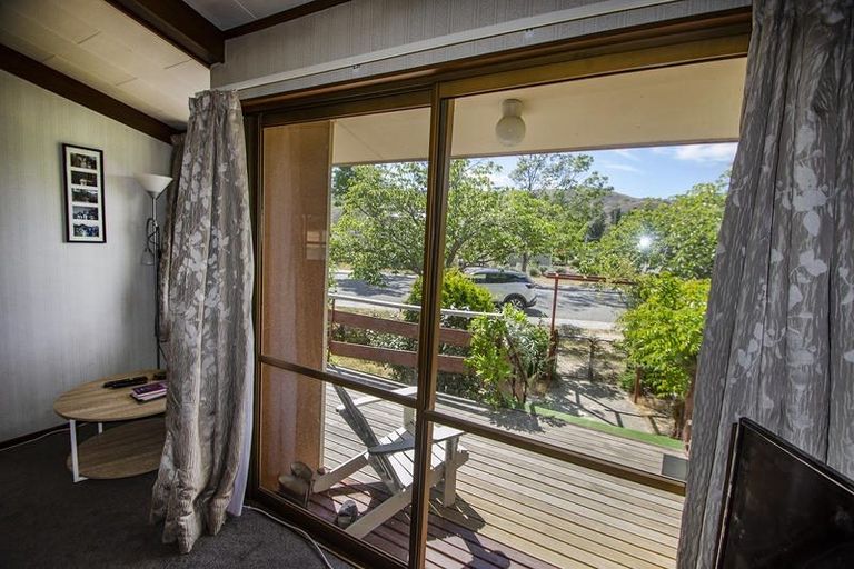 Photo of property in 15 Syndic Street, Cromwell, 9310