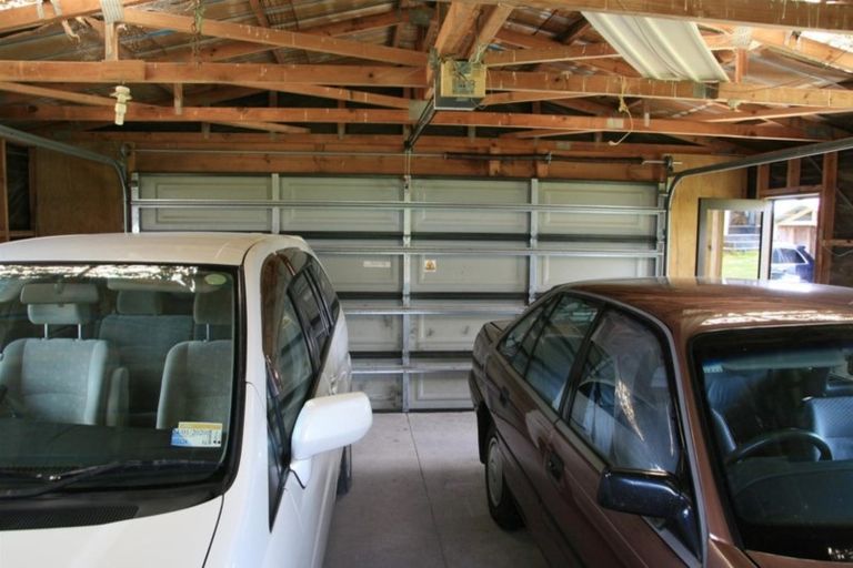 Photo of property in 590 Arawhata Road, Opunake, 4681