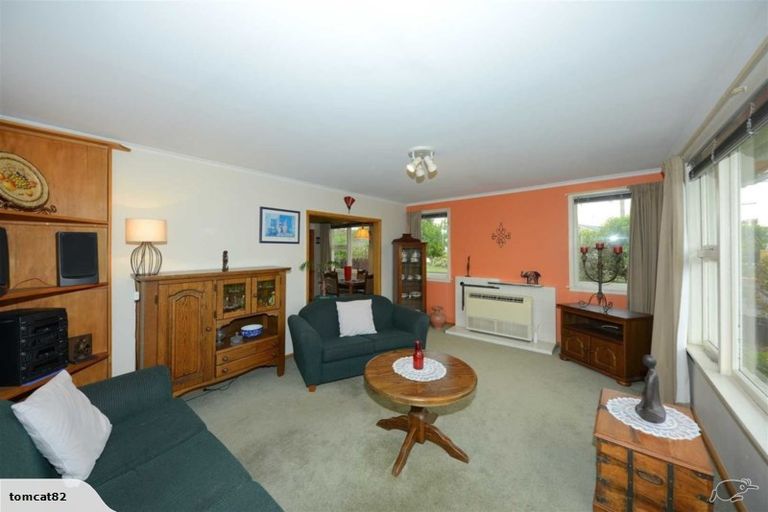 Photo of property in 12 Erin Crescent, Mairehau, Christchurch, 8013