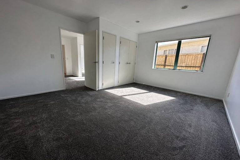 Photo of property in 7a Clematis Avenue, Murrays Bay, Auckland, 0630