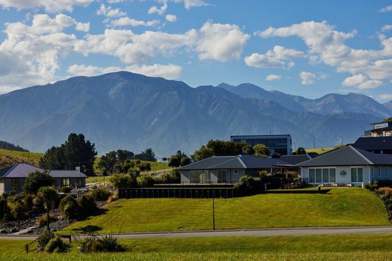 Photo of property in 37 Greenburn Way, Kaikoura Flat, Kaikoura, 7371