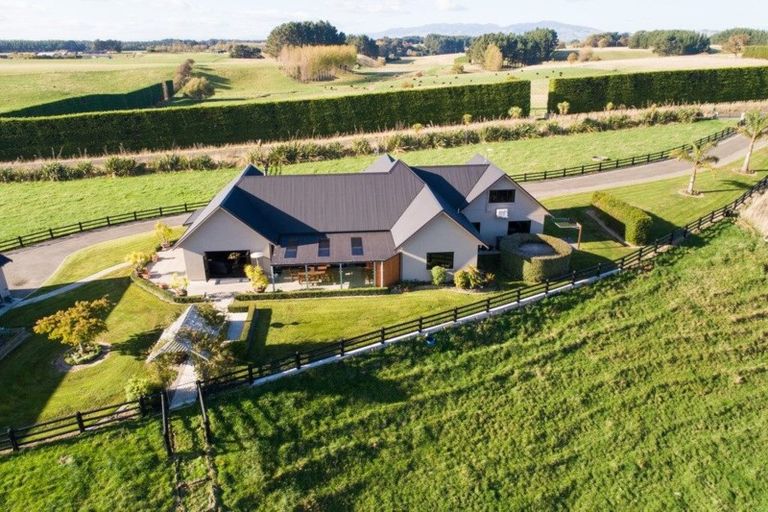 Photo of property in 289b Tutaki Road, Kelvin Grove, Palmerston North, 4470