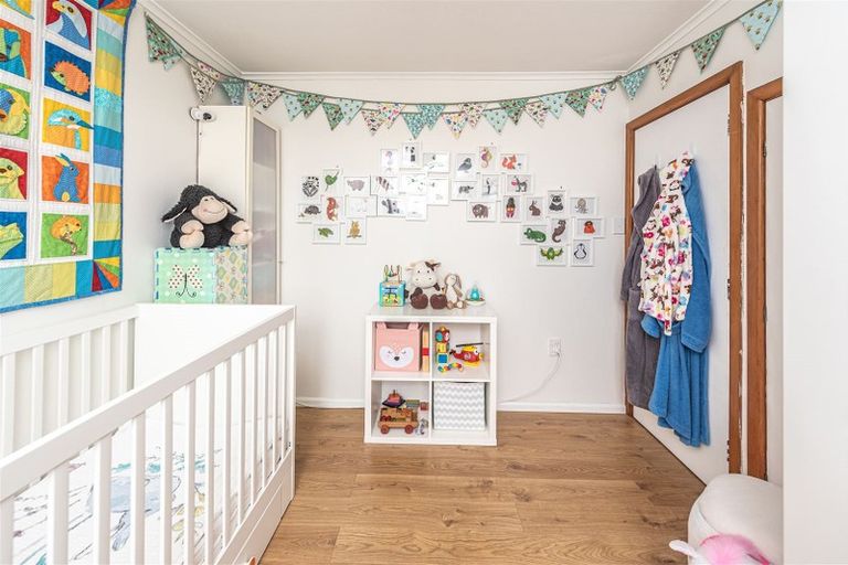 Photo of property in 27 Murch Place, Tawhero, Whanganui, 4500