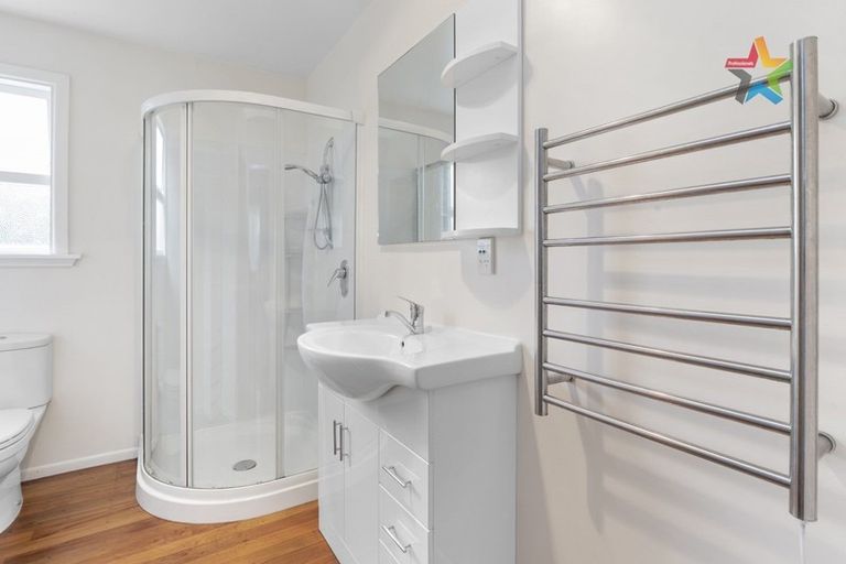 Photo of property in 83 Bird Grove, Stokes Valley, Lower Hutt, 5019