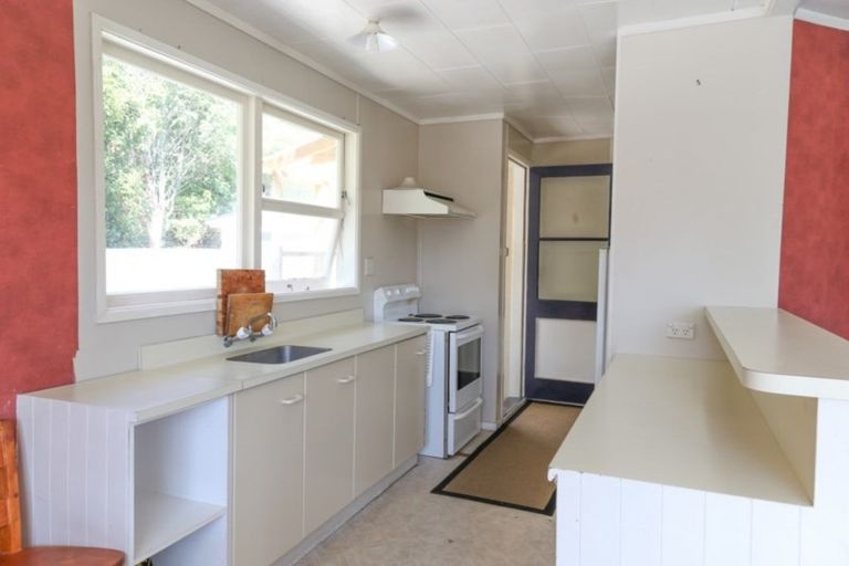 Photo of property in 9 Tongariro Road, Turangi, 3334