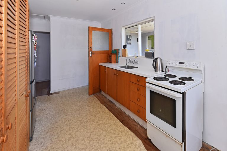 Photo of property in 1/9 Elizabeth Street, Papakura, 2110