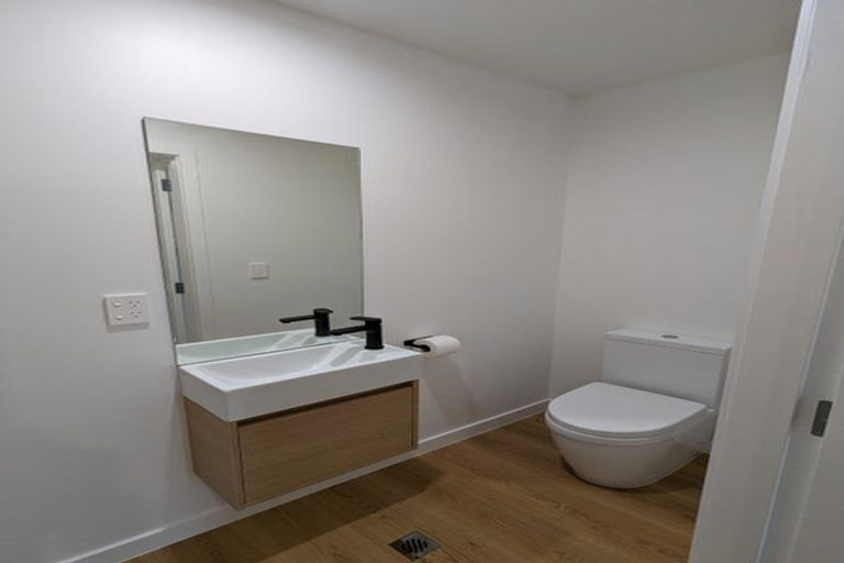 Photo of property in 22/10 Trieste Way, Paraparaumu, 5032