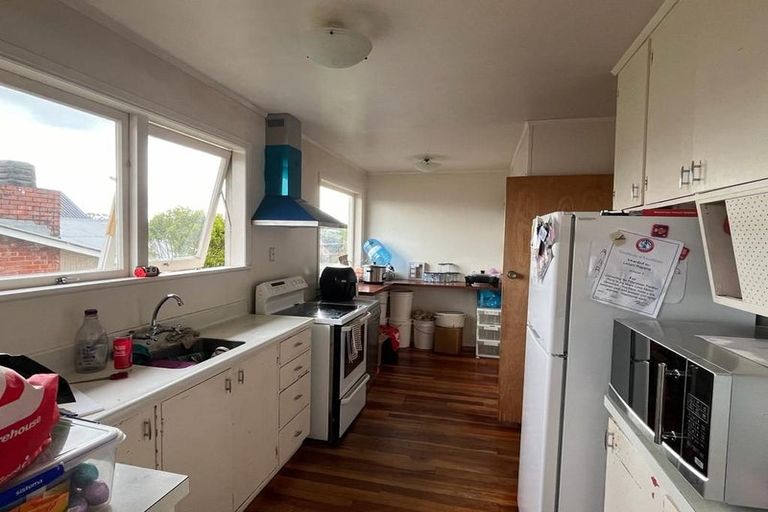 Photo of property in 8 Pooley Street, Pakuranga Heights, Auckland, 2010