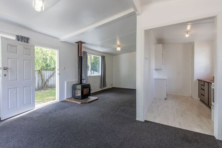 Photo of property in 162 Te Rangitautahanga Road, Turangi, 3334