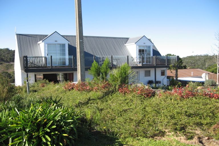 Photo of property in 4 Gould Street, Russell, 0202