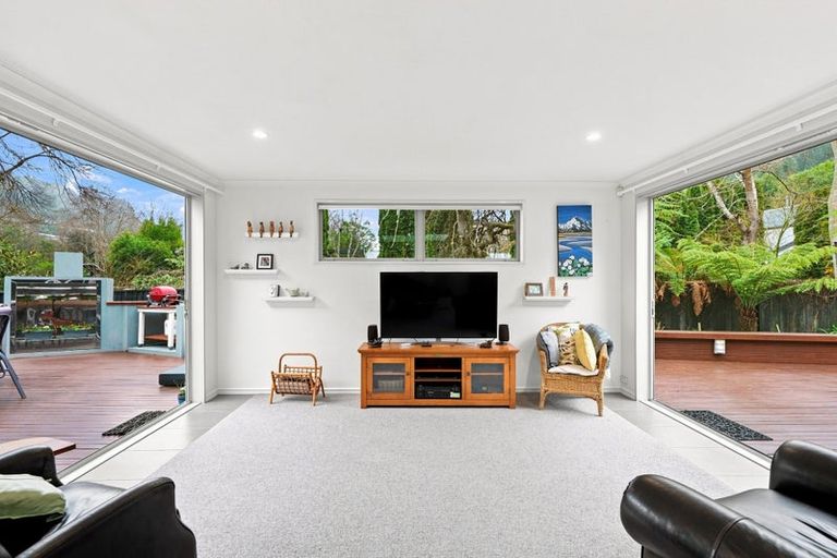 Photo of property in 157a Bowenvale Avenue, Cashmere, Christchurch, 8022