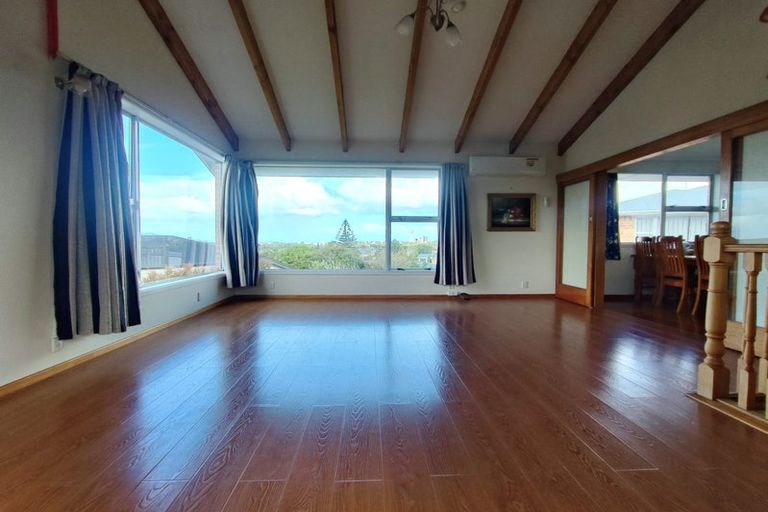 Photo of property in 113 Forrest Hill Road, Forrest Hill, Auckland, 0620