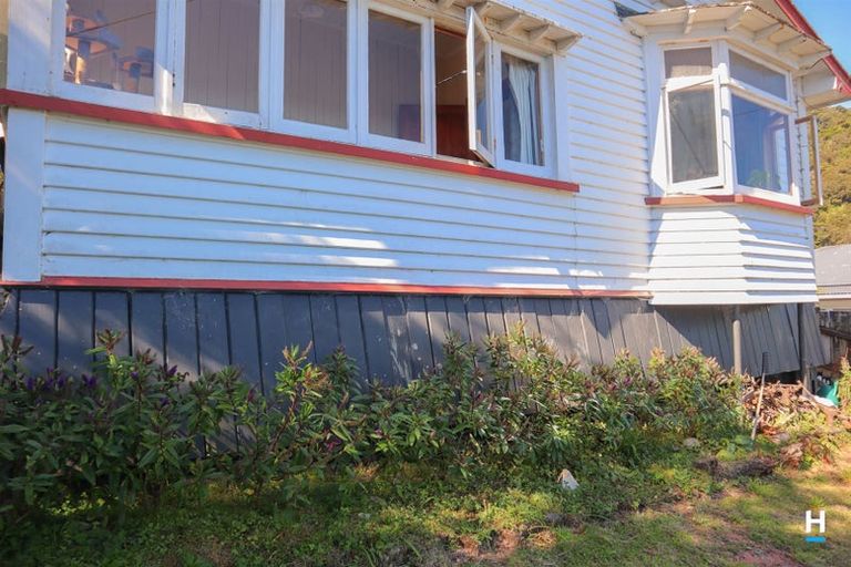 Photo of property in 9 Ashmore Avenue, Cobden, Greymouth, 7802