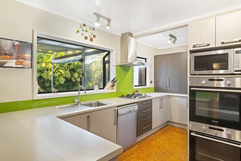 Photo of property in 12 Pamir Place, Welcome Bay, Tauranga, 3112