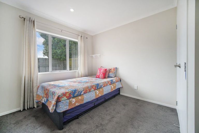 Photo of property in 4 Kaki Lane, Takanini, 2112