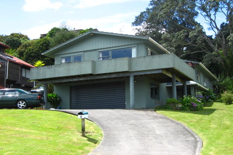 Photo of property in 8 Zita Avenue, Matakatia, Whangaparaoa, 0930