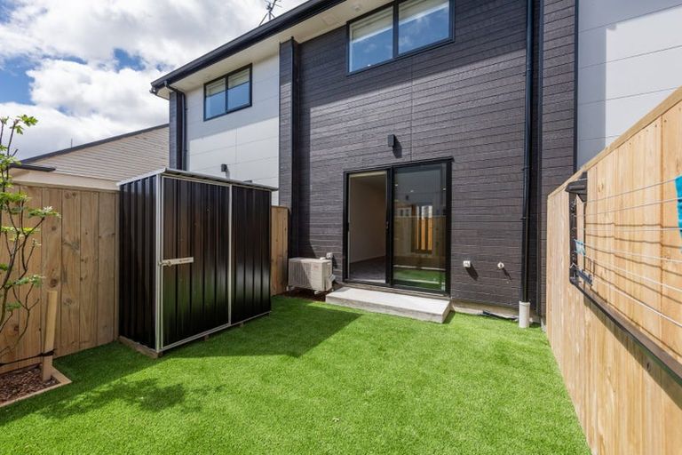 Photo of property in 8/29 Waiwhetu Road, Waiwhetu, Lower Hutt, 5010