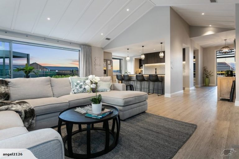 Photo of property in 7 Mike Smith Drive, Cambridge, 3434