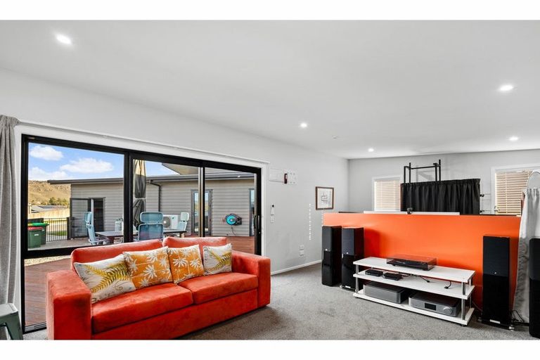 Photo of property in 10 Meyer Street, Alexandra, 9320