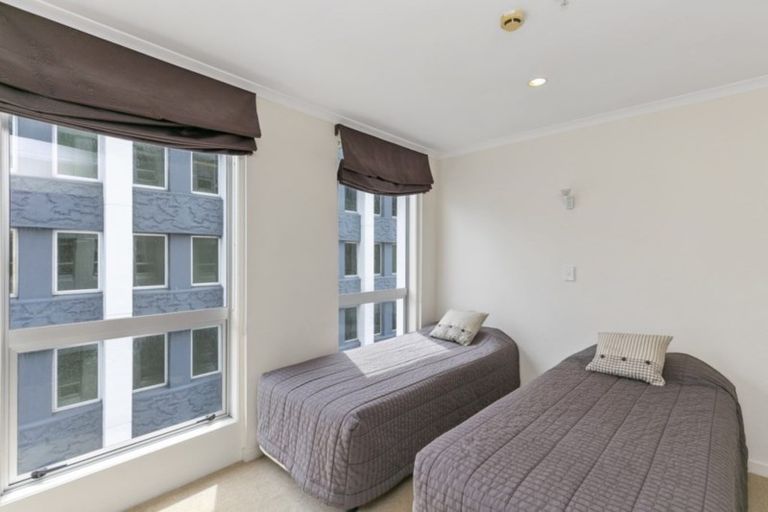 Photo of property in Terrace Heights Apartments, 12b/163 The Terrace, Wellington Central, Wellington, 6011