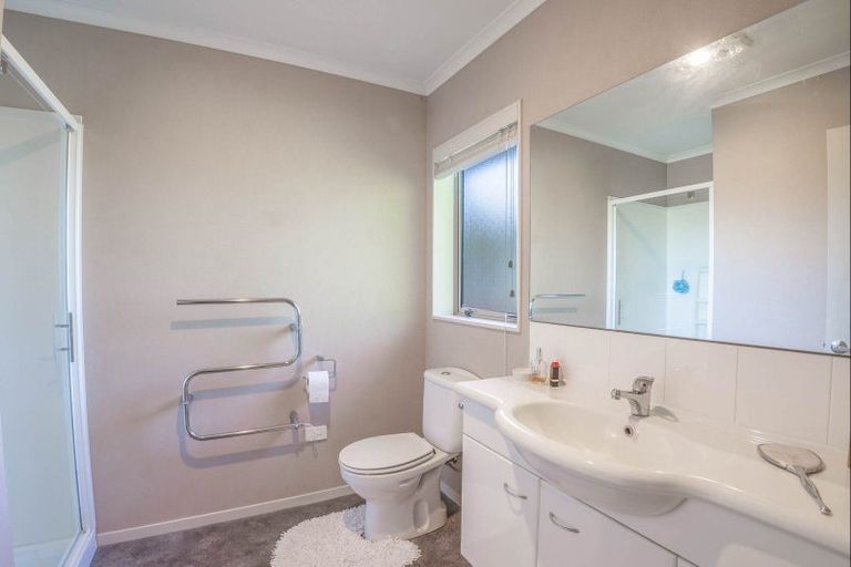 Photo of property in 61 Puriri Street, Hilltop, Taupo, 3330