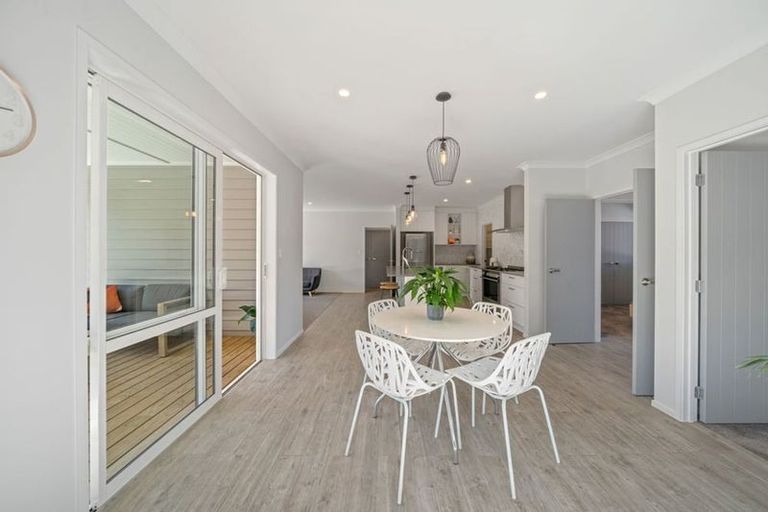 Photo of property in 30 Westmuir Crescent, Pokeno, 2402