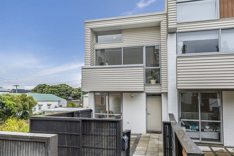 Photo of property in The Altair, 16/120 Rintoul Street, Newtown, Wellington, 6021
