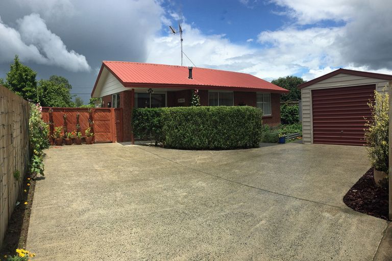 Photo of property in 2/130 Reynolds Drive, Te Awamutu, 3800