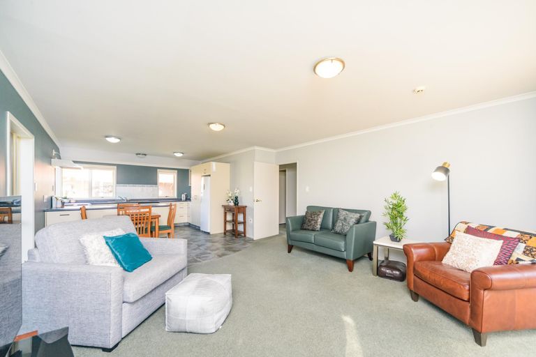Photo of property in 9 Foxtail Fern, Kelvin Grove, Palmerston North, 4414