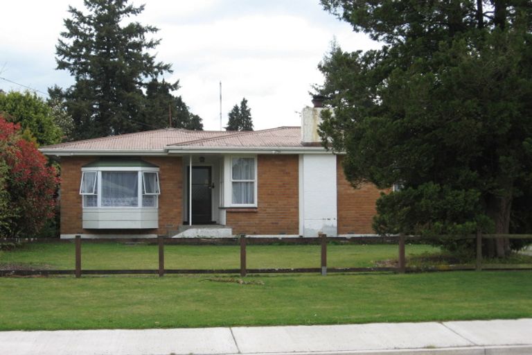 Photo of property in 39 Martin Street, Utuhina, Rotorua, 3015