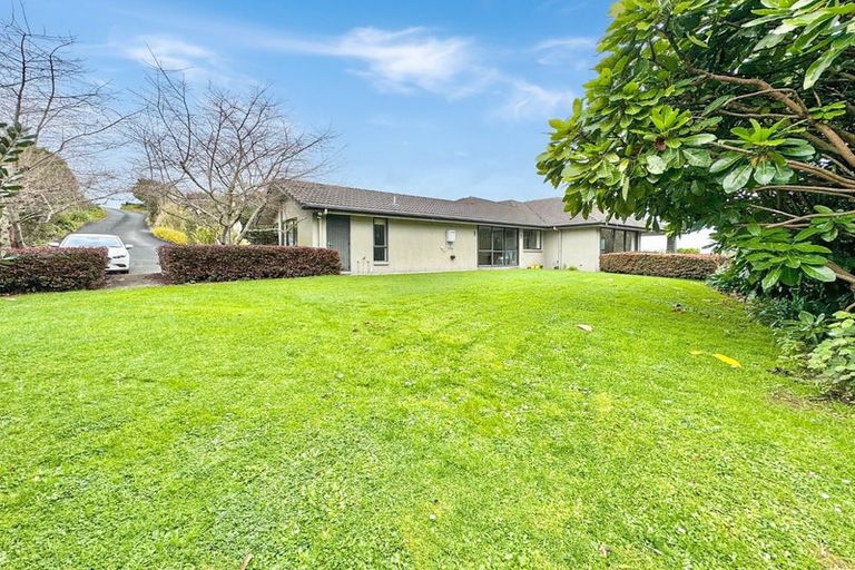 Photo of property in 45 Harry Dreadon Road, Opaheke, Papakura, 2584