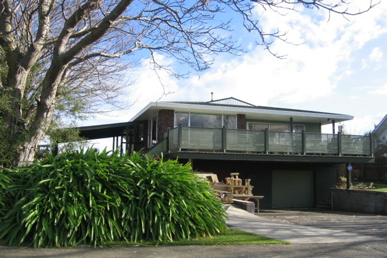 Photo of property in 48 Fairview Avenue, Feilding, 4702