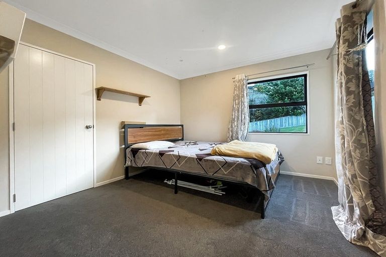 Photo of property in 12 Frankie Stevens Place, Riverstone Terraces, Upper Hutt, 5018