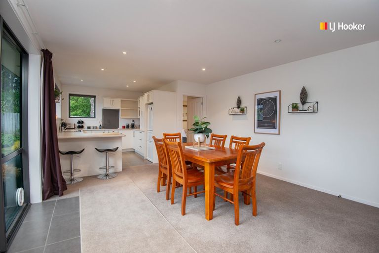 Photo of property in 12 Saint James Place, Fairfield, Dunedin, 9018