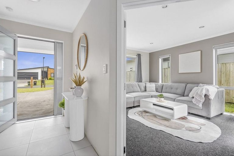 Photo of property in 6 Hehan Close, Cambridge, 3434