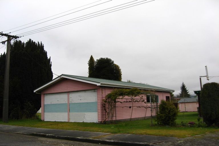 Photo of property in 12-14 Walsh Street, Reefton, 7830