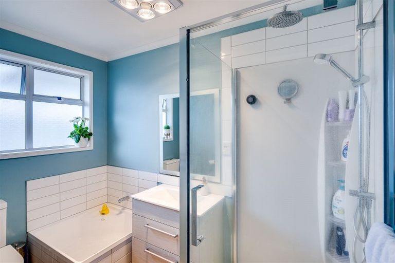 Photo of property in 53 O'dowd Road, Taradale, Napier, 4112