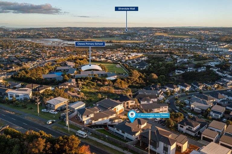 Photo of property in 17 Manawanui Way, Orewa, 0931