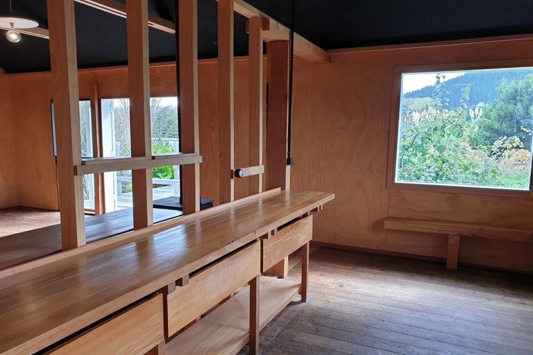 Photo of property in 1 Shaw Road, Eskdale, Napier, 4182