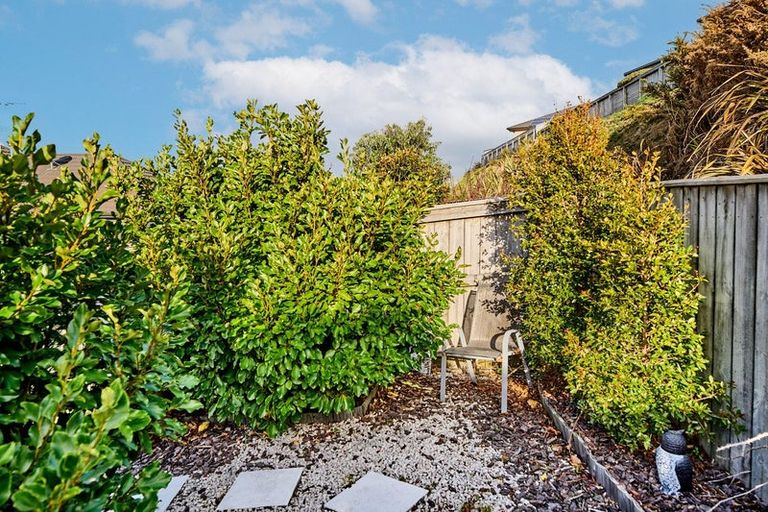 Photo of property in 9 Milford Street, Aotea, Porirua, 5024