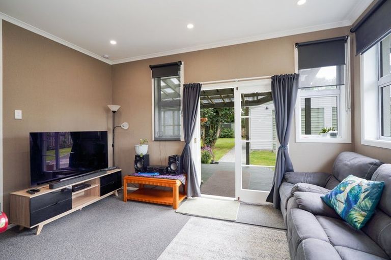 Photo of property in 22 Kakapo Street, Waikiwi, Invercargill, 9810