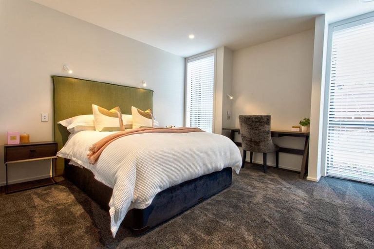 Photo of property in 16 Mccaw Mews, Wanaka, 9305