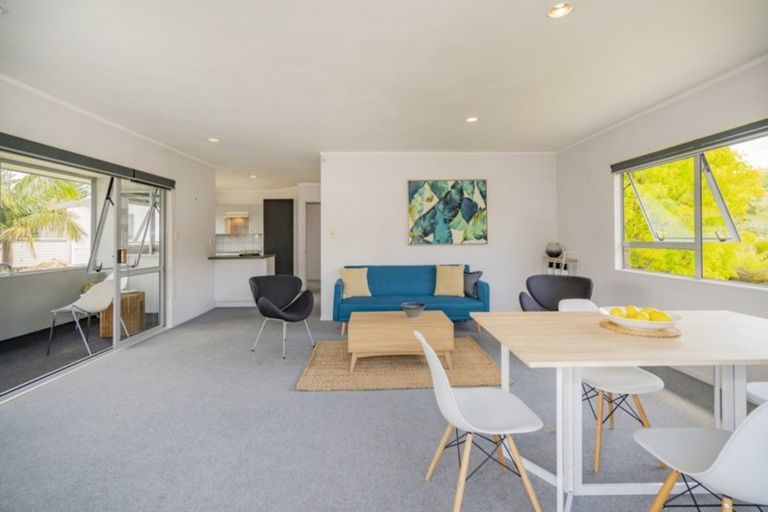 Photo of property in 8 Centennial Drive, Whitianga, 3510