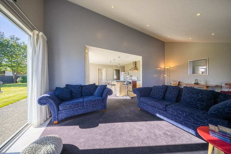 Photo of property in 25 Pop Andrew Drive, Te Anau, 9600