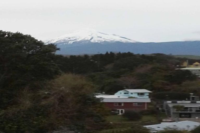 Photo of property in 163a Pembroke Street, Westown, New Plymouth, 4310