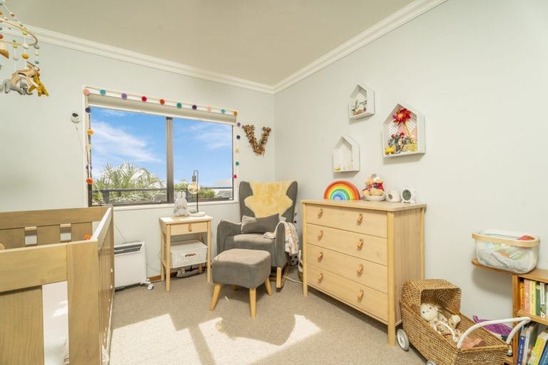 Photo of property in 23 Patiki Place, Titahi Bay, Porirua, 5022