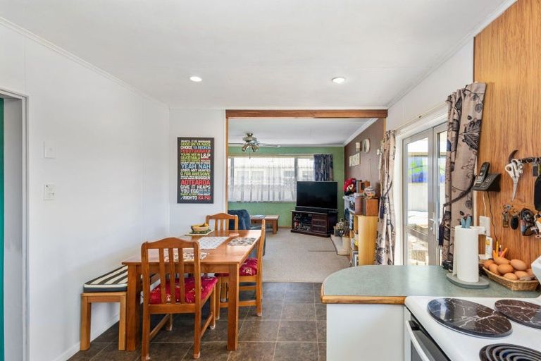 Photo of property in 6 Grenville Street, Levin, 5510