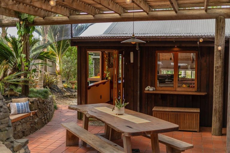 Photo of property in 969 Purangi Road, Cooks Beach, Whitianga, 3591