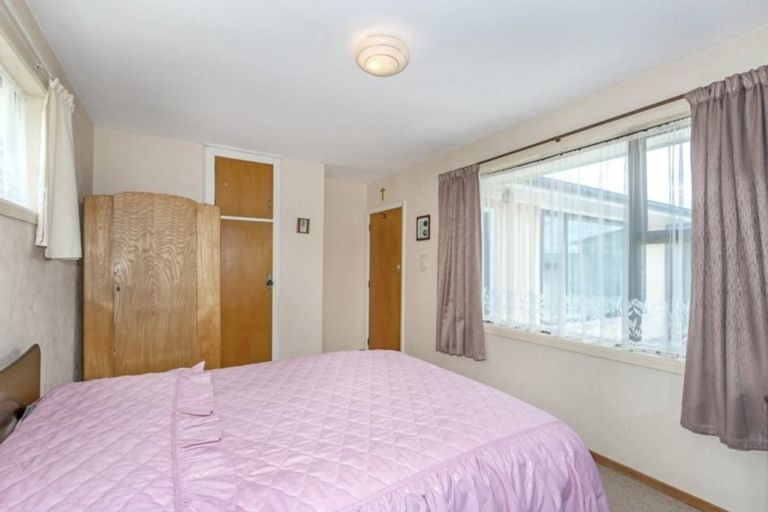 Photo of property in 9 Erin Crescent, Mairehau, Christchurch, 8013