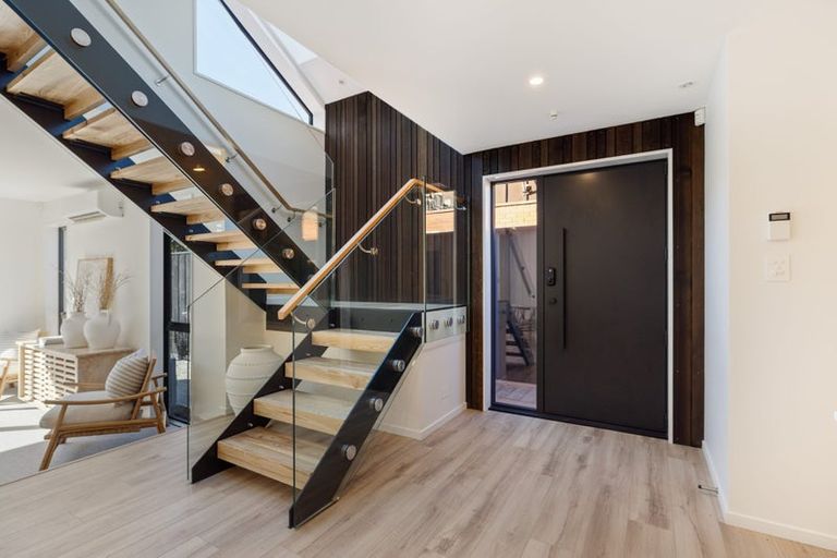 Photo of property in 12a Albany Street, St Albans, Christchurch, 8014